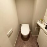 福岡県太宰府市でトイレ交換した施工後の画像。交換したトイレはLIXILのサティスSタイプになります。