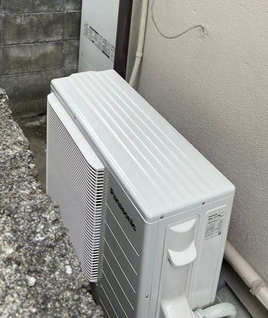 福岡市早良区で給湯器をPanasonicのエコキュートに交換した施工後の画像