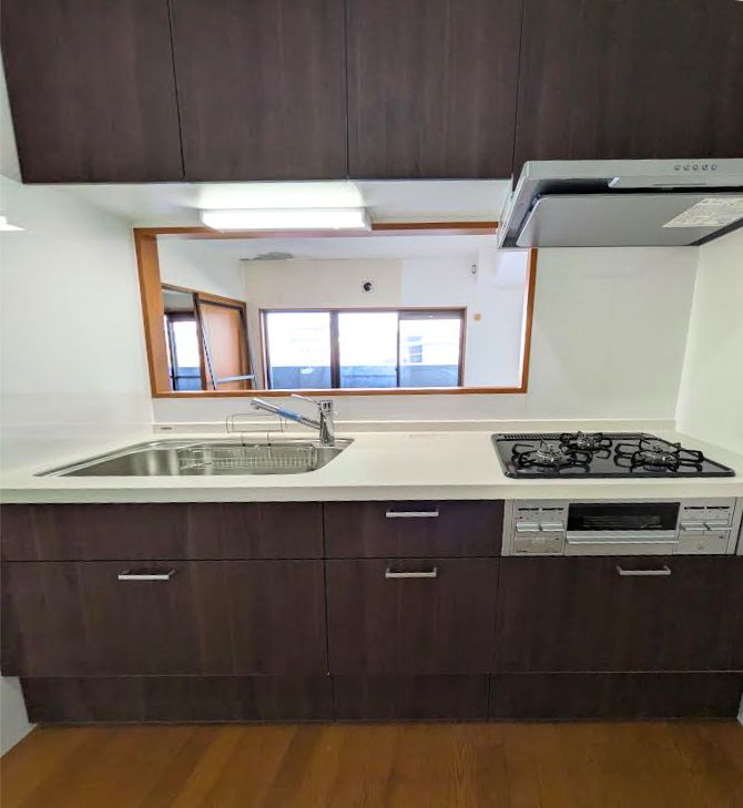 賃貸物件の家賃が値上げできるように考えたキッチンリフォーム